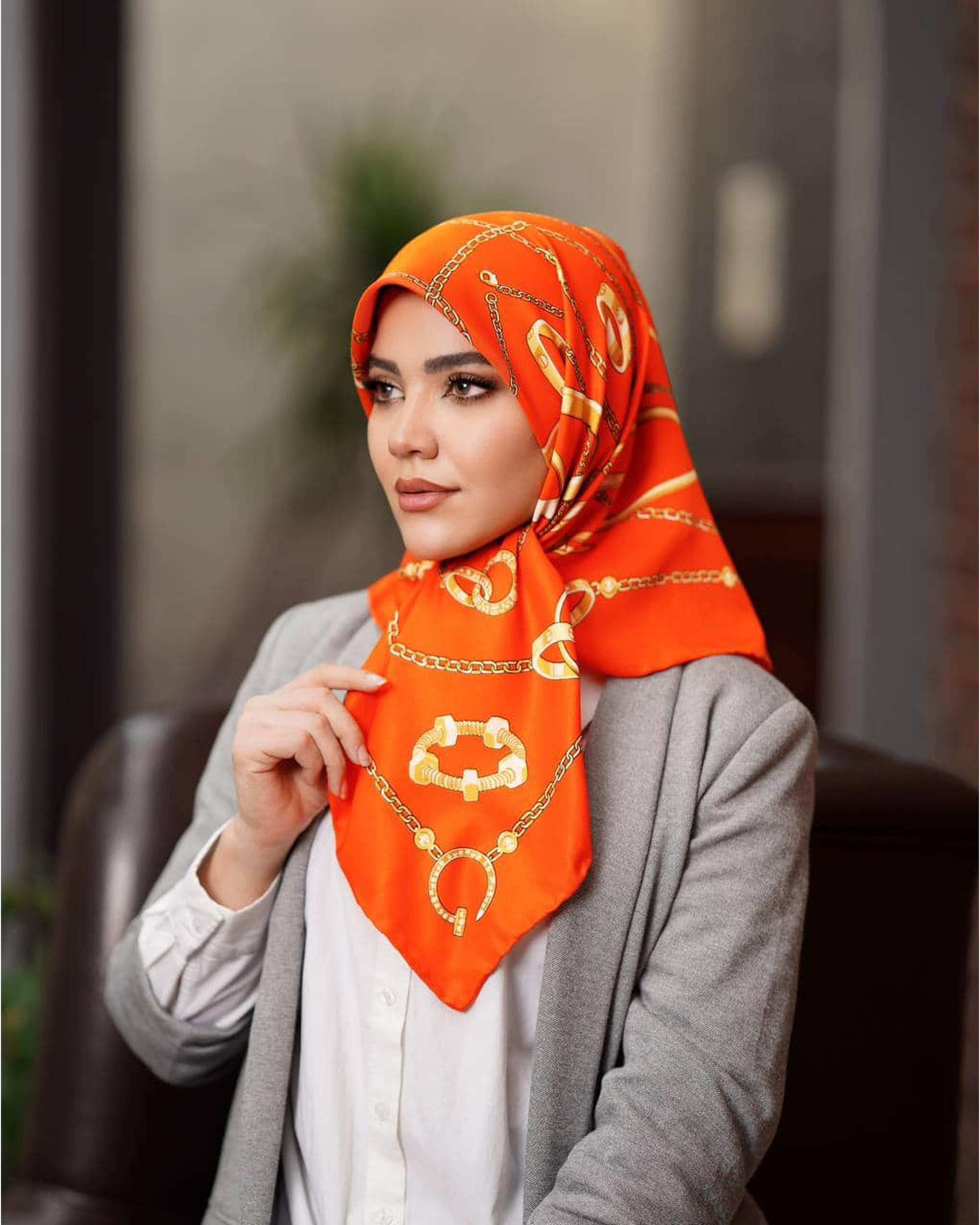روسری زنانه ابریشم توییل دست دوز نارنجی جی دو GIDO کد 01075