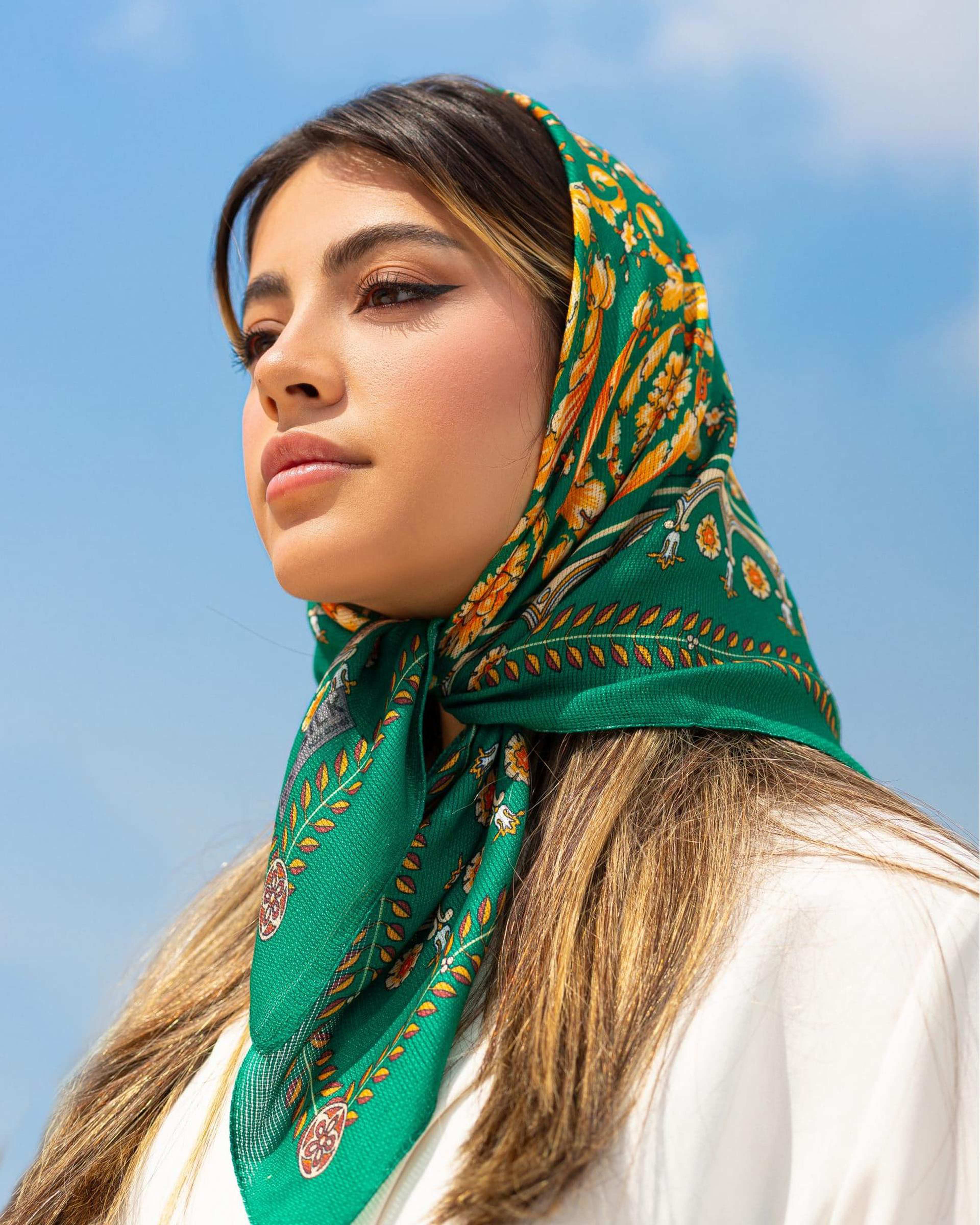 مینی اسکارف زنانه نخی سبز جی دو GIDO کد 710