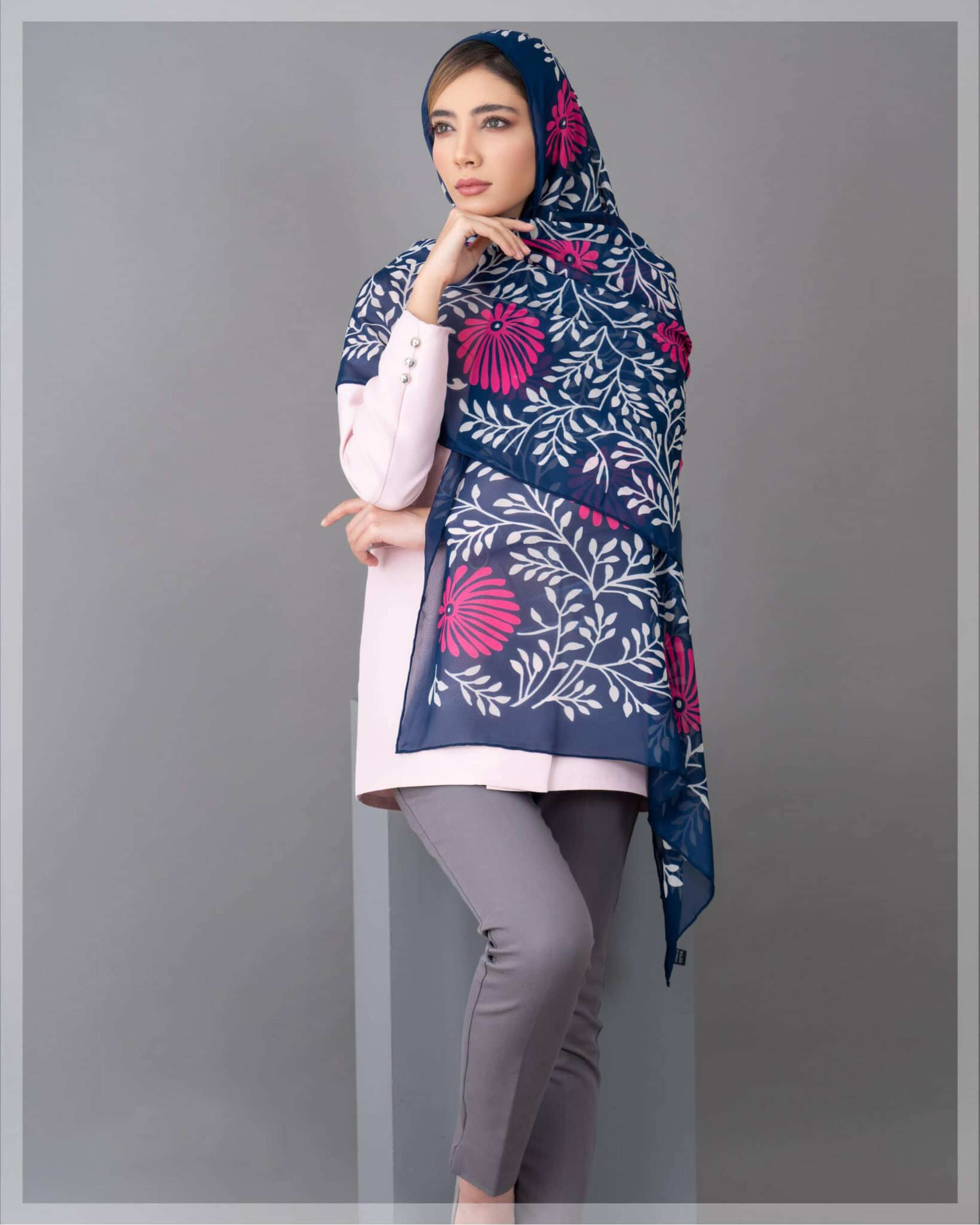 شال زنانه حریر کویین سرمه ای جی دو GIDO کد 066
