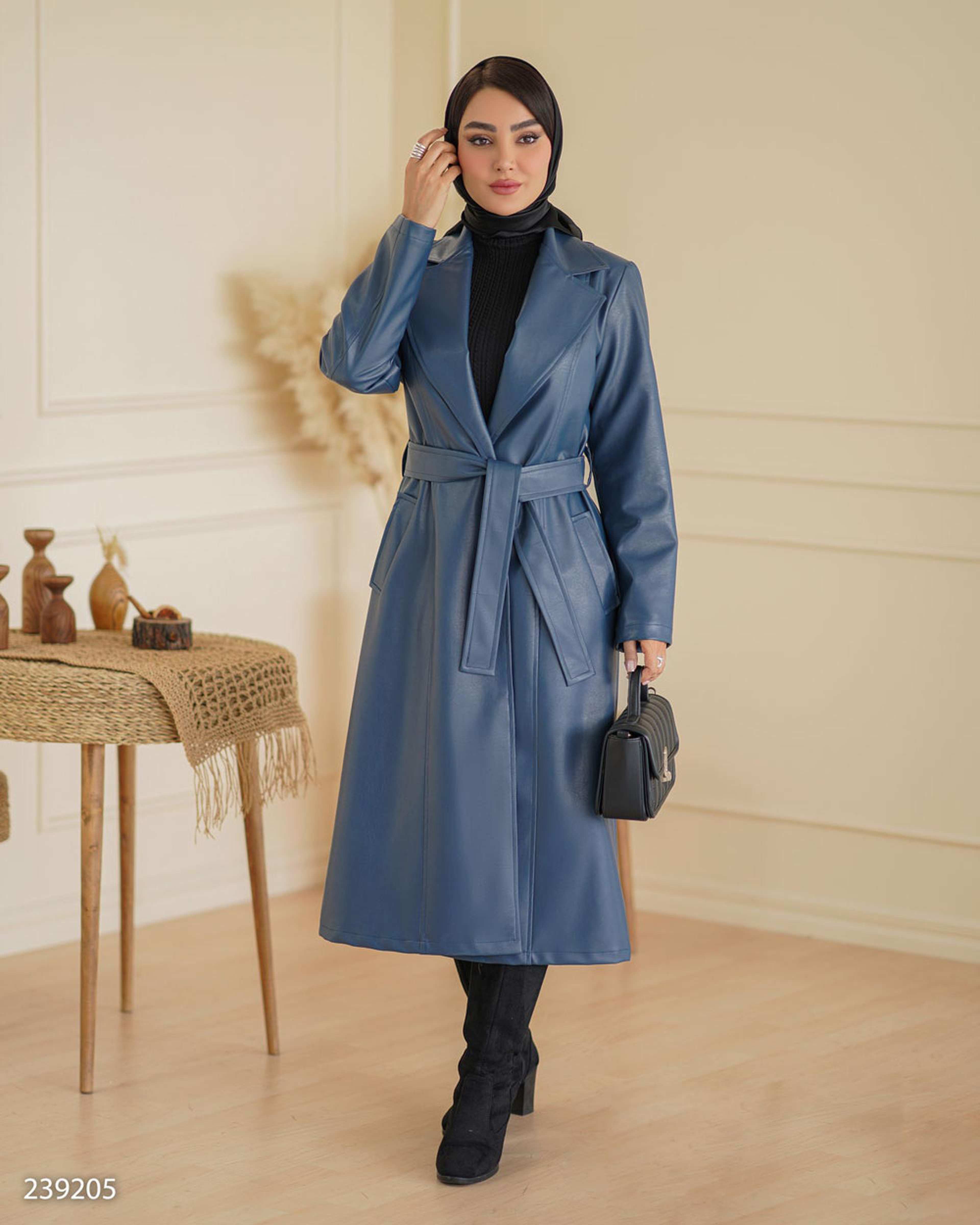 پالتو چرم زنانه آبی نفتی مدل راوین السانا Elsana کد 2392