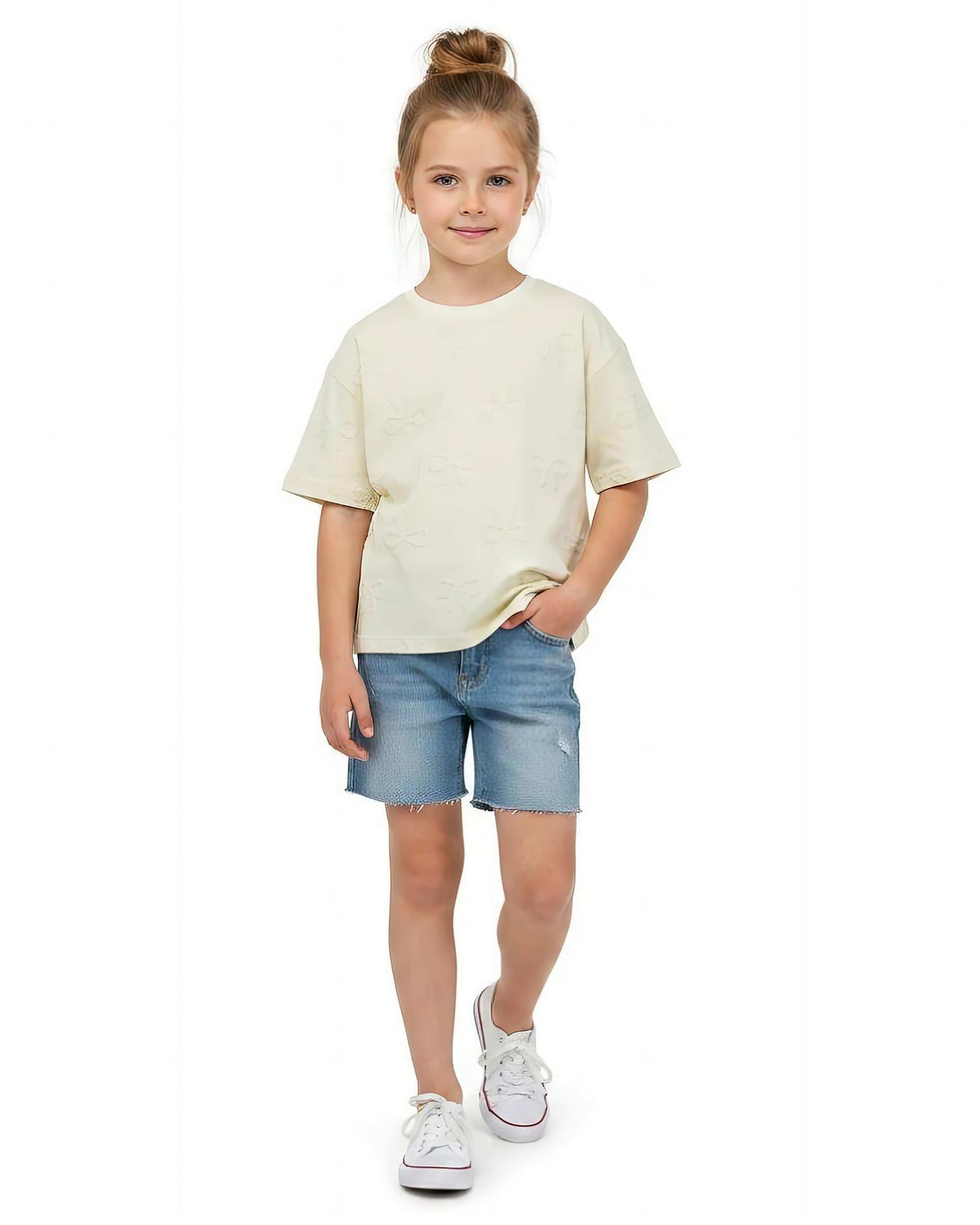 تیشرت دخترانه شیری لئو کیدز Leo Kids طرح پاپیون برجسته کد 5877-2