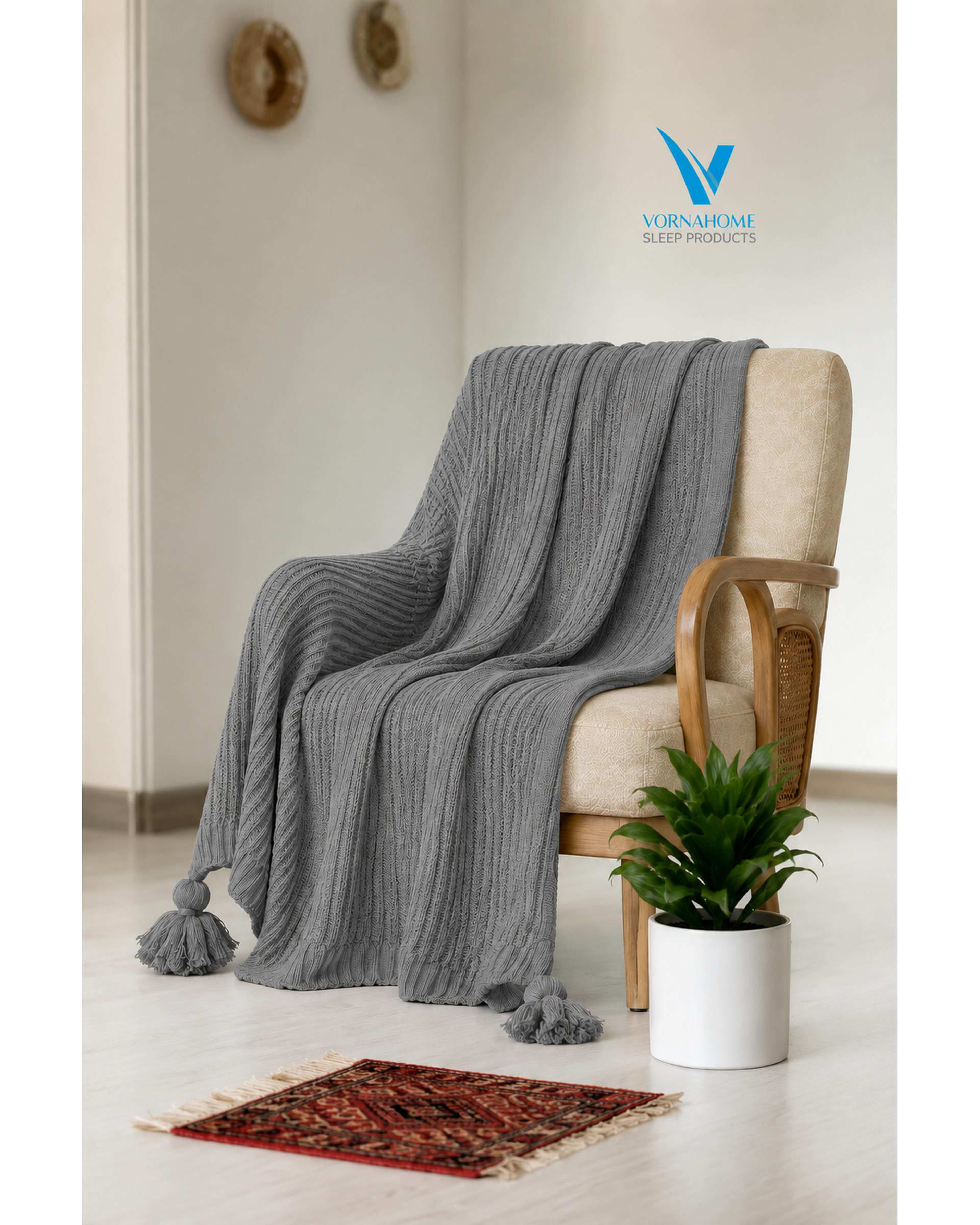 شال مبل سایز 180×140 طوسی روشن ورنا هوم Vornahome طرح پیکه