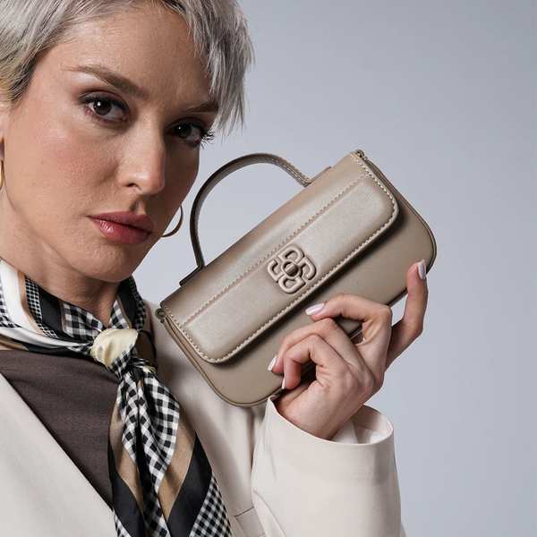 کیف دستی زنانه دیویدجونز مدل cm7385