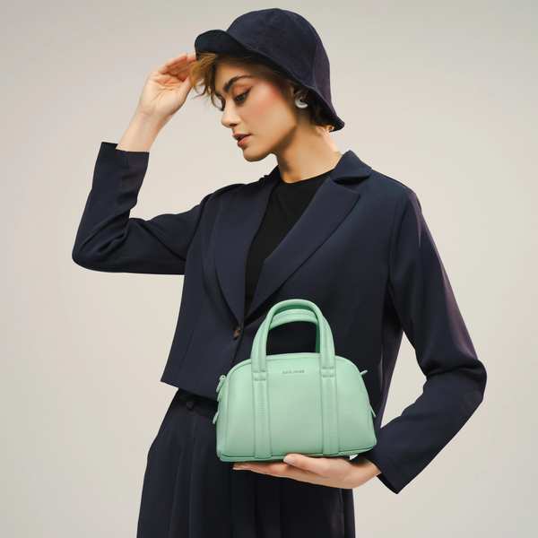 کیف دستی زنانه دیوید جونز مدل CM7430