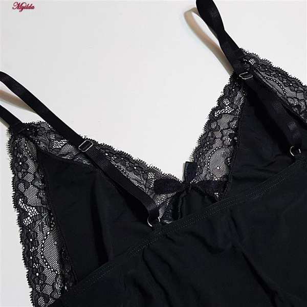 لباس خواب زنانه پاپیلون مدل یقه گیپوری بغل چاکدار مشکی کد 4941-1009 ماییلدا - تصویر 7
