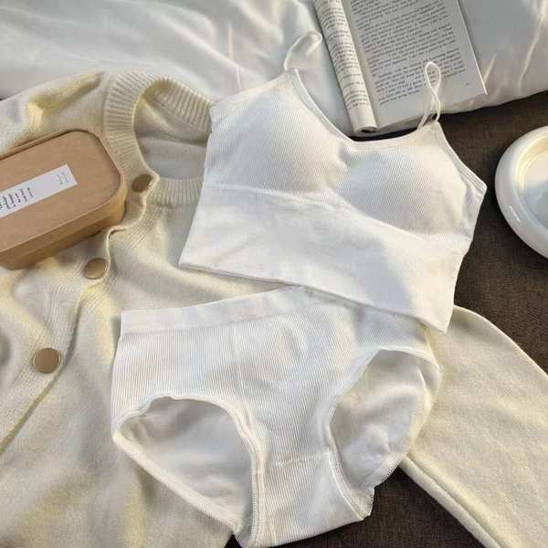 ست نیم تنه و شورت کبریتی کد n-1001 ماییلدا