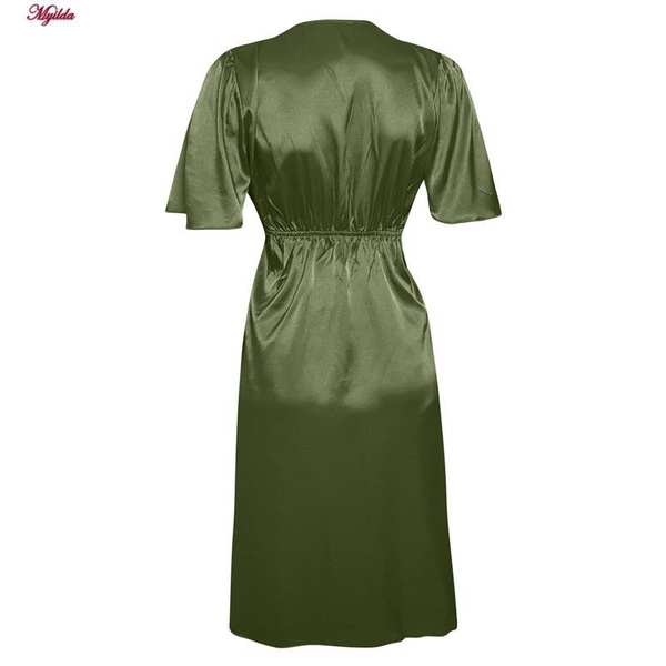 لباس خواب زنانه رنگ سبز مدل ساتن 5246-F08 ماییلدا - تصویر 3