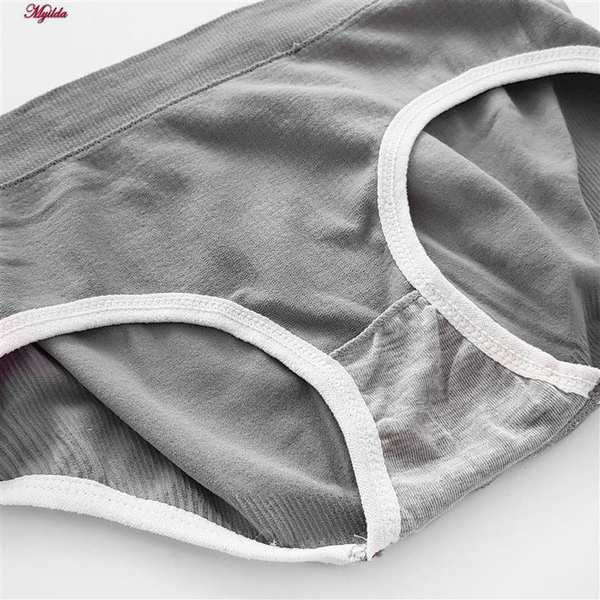 ست شورت و نیم تنه زنانه بدون فنر پددار رنگ خاکستری روشن کد 4620 ماییلدا - تصویر 6