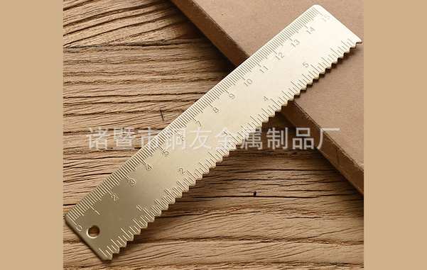 خط کش اندازه گیری برنجی 15 سانتی متری کریتیو 15cm brass ruler creative841549NC6058