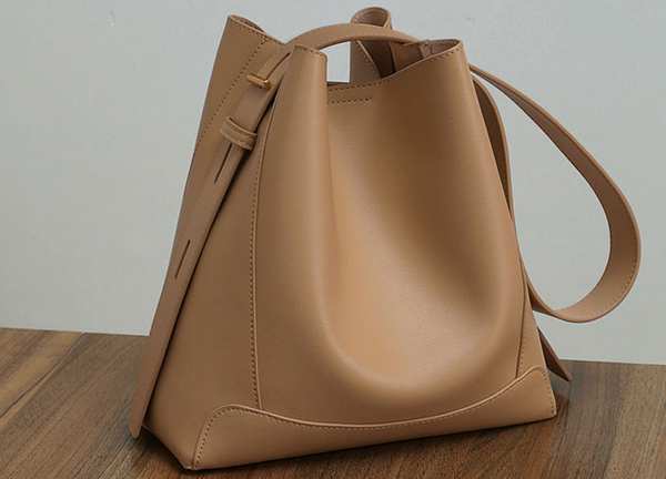 کیف دوشی زنانه چرمی با ظرفیت بزرگ new women's leather shoulder crossbody bag 5478 برند متفرقه - تصویر 13