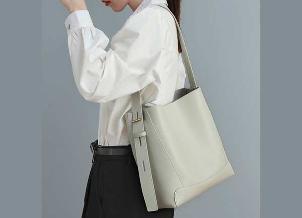 کیف دوشی زنانه چرمی با ظرفیت بزرگ new women's leather shoulder crossbody bag 5478 برند متفرقه - تصویر 2