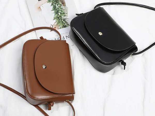 کیف کراس بادی زنانه چرمی Viney small genuine leather crossbody bag women's 2023 7987