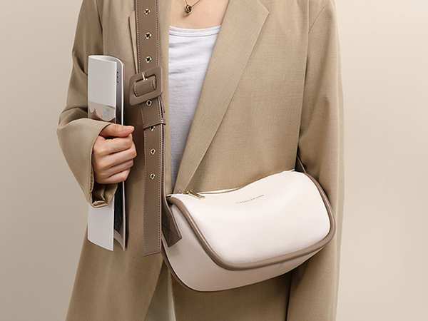 کیف دوشی و کراس بادی زنانه و دخترانه چرمی IOS/Aiguoshi new crossbody bags for women 6790