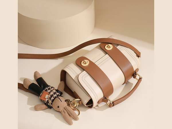 کیف دوشی زنانه کیف دوشی و کراس بادی زنانه IOS/Aiguoshi New Crossbody Bags for Women Genuine Leather 6521 کرم ـ قهوه ای برند متفرقه - تصویر 5
