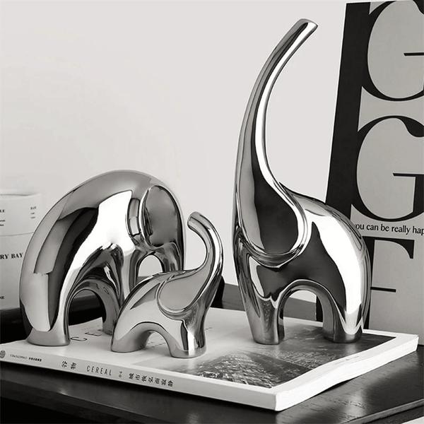 مجسمه مینیمال فانتزی رومیزی طرح فیل نقره ای