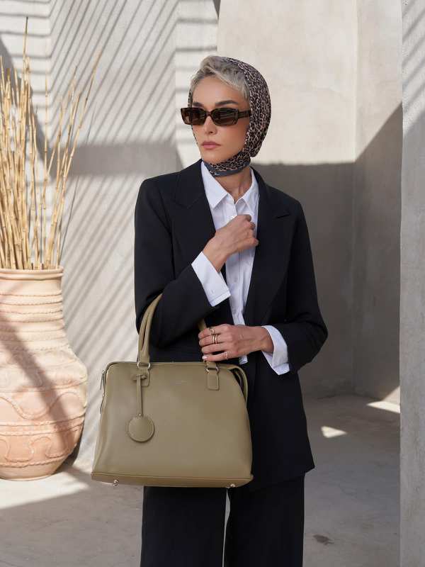 کیف دوشی زنانه دیوید جونز مدل CM-6636