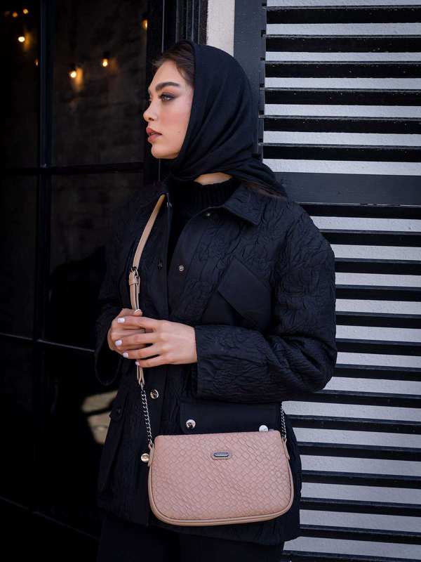 کیف دوشی زنانه دیوید جونز مدل CH21118