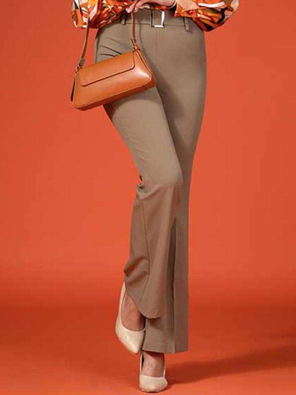 شلوار زنانه پارچه ای کرپ مازراتی دمپا گشاد کلاسیک کامیلا برنس Bornos