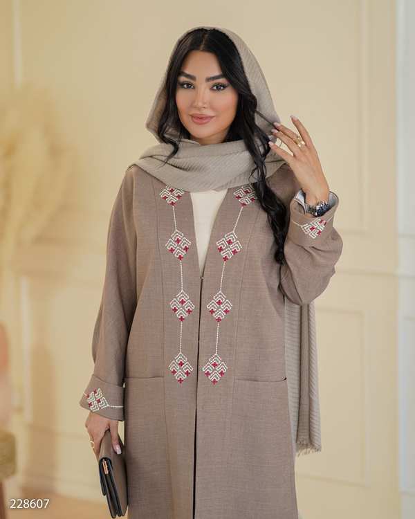 مانتو بلند زنانه شکلاتی مدل شهرادالسانا Elsana کد2286