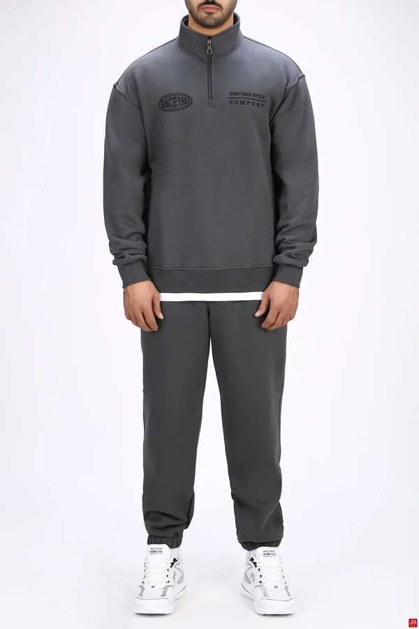 ست بلوز و شلوار مردانه نیم زیپ رگولار طوسی تیره جی پی ای JPA کد 04046