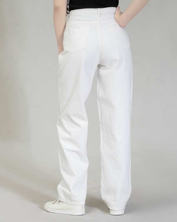 شلوار زنانه جین نیم بگ سفید آتا جینز