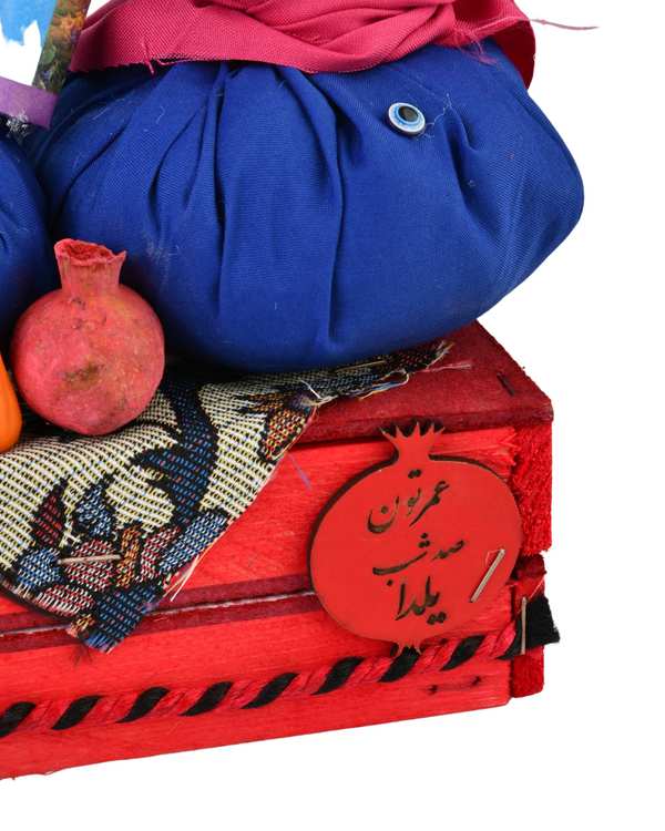 عروسک ننه جون و آقا جون به همراه باکس چوبی یلدا سنتی کد 3 - تصویر 4