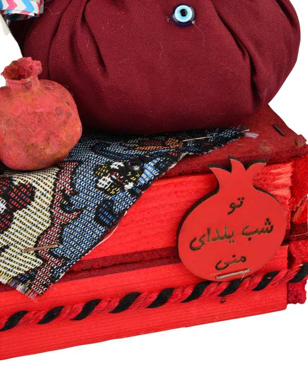 عروسک ننه جون و آقا جون به همراه باکس چوبی یلدا سنتی کد 4 - تصویر 5