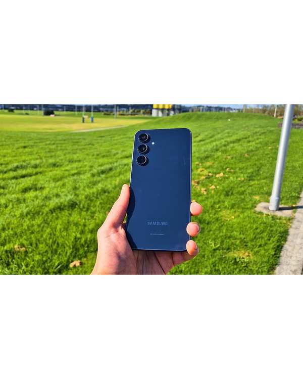 گوشی موبایل سامسونگ مدل Galaxy A55 دو سیم کارت ظرفیت 256 گیگابایت رم 12 گیگابایت سرمه ای - تصویر 6