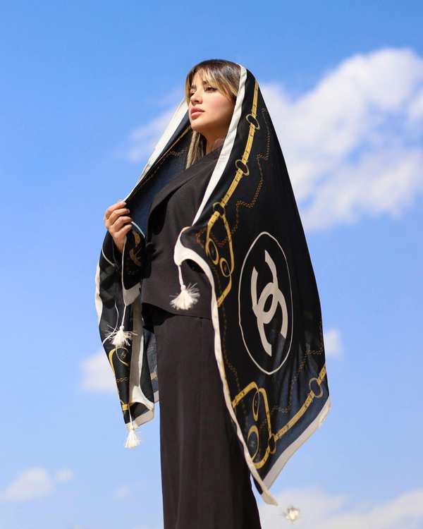 شال زنانه نخی مشکی آماهی Amahi کد AA502