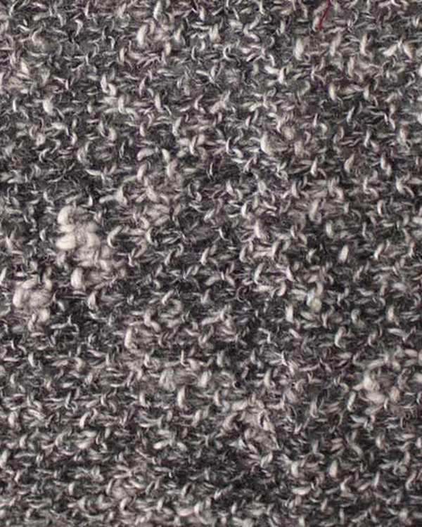 شال گردن زنانه بافت مثلثی رو ترانسفر طوسی ملانژ تارتن Tartan - تصویر 2