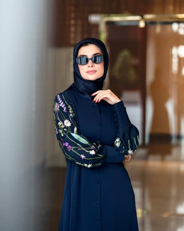 مانتو زنانه سرمه ای نورا Noura مدل نگار - تصویر 3