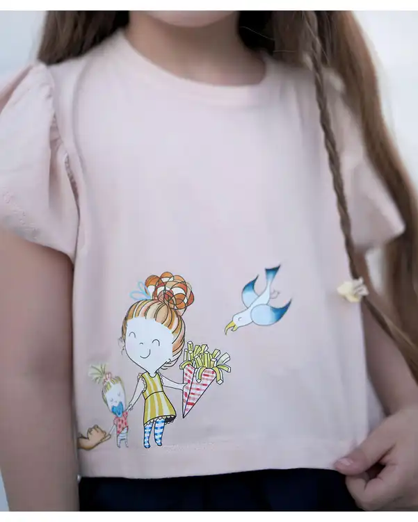 تی شرت دخترانه کراپ چین عمودی مرغ دریایی صورتی ملورینا Melorina