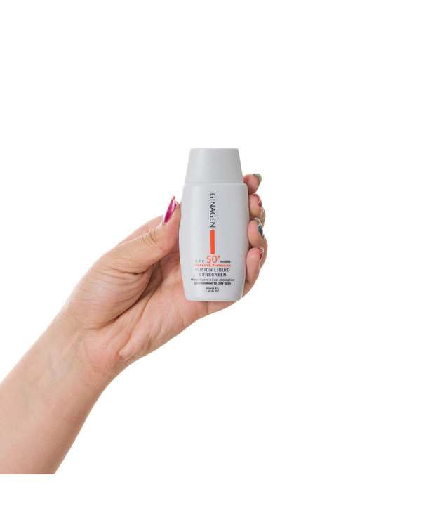 کرم ضد آفتاب بی رنگ SPF50 ژیناژن Ginagen مناسب پوست چرب و مختلط - تصویر 5