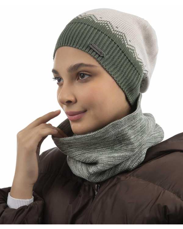 ست کلاه و شال گردن بافت رینگی کرم سبز تارتن Tartan مدل مثلث کد 221000126