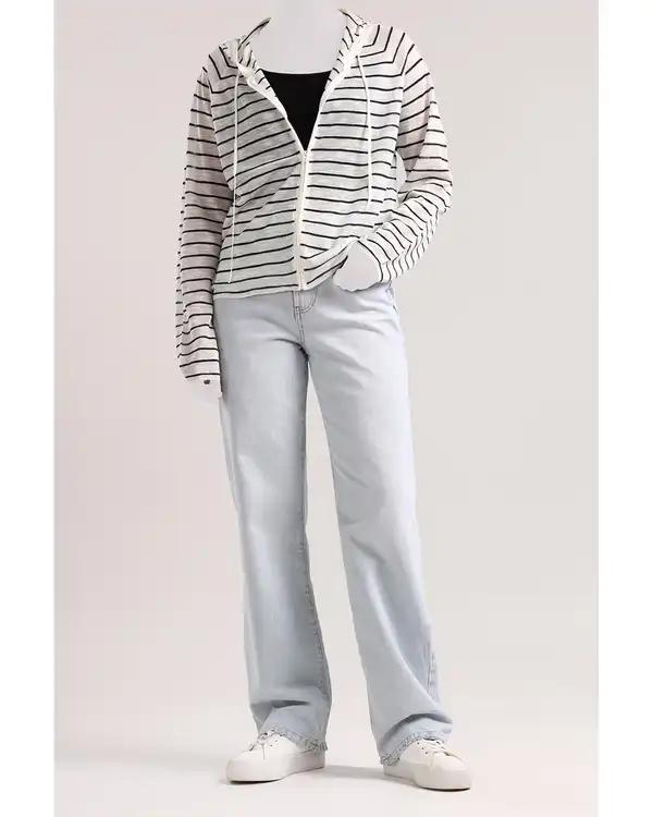 سویشرت زنانه زیپ دار سفید مشکی سارک Sarak مدل 5132