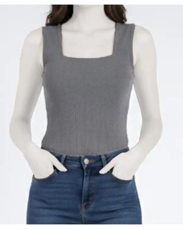 تاپ زنانه یقه خشتی طوسی ریس Rees کد 1056012-10