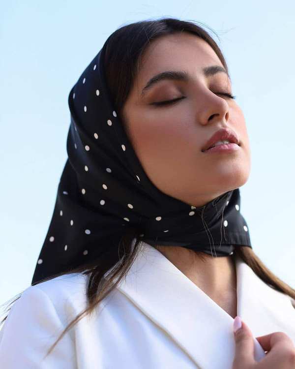 مینی اسکارف زنانه ابریشم توییل مشکی سفید جی دو GIDO کد 08-01077