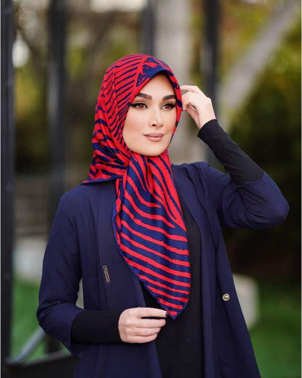 روسری زنانه ابریشم تویل قرمز دست دوز جی دو GIDO کد 01045