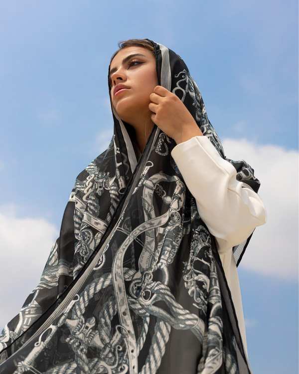 شال زنانه حریر کویین مشکی جی دو GIDO کد 704