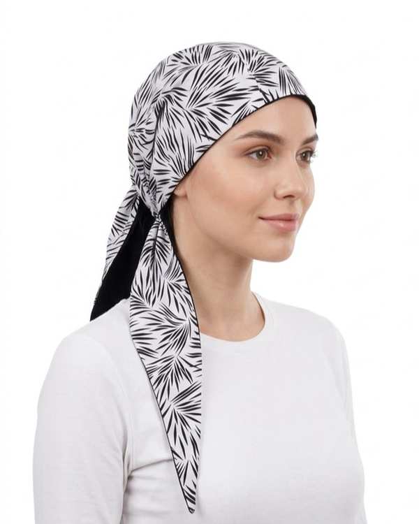 دستمال سر زنانه دو رو مشکی تارتن Tartan کد 11062476