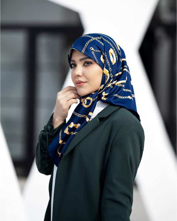 روسری زنانه ابریشم توییل دست دوز سرمه ای جی دو GIDO کد 01075