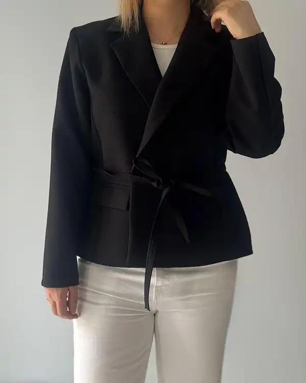 کت زنانه مشکی آماهی Amahi مدل Look