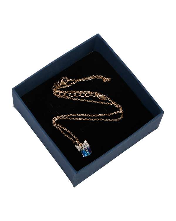 گردنبند پاپیون نگین مکعب هفت رنگ طرح سواروسکی SWAROVSKI - تصویر 3