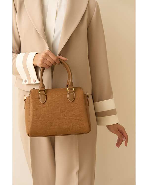 کیف دوشی زنانه کیف زنانه دستی عسلی دیوید جونز David Jones مدل 7021-1 - تصویر 6