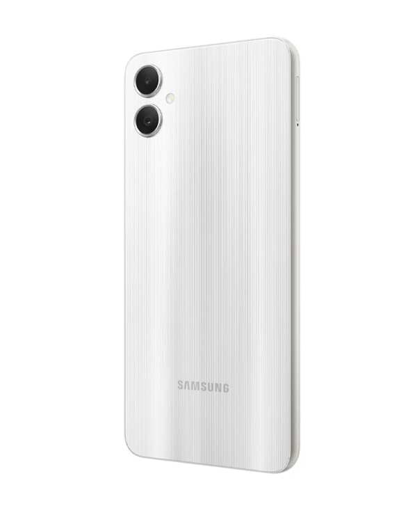 گوشی موبایل سامسونگ مدل Galaxy A05 دو سیم کارت ظرفیت 128 گیگابایت و رم 6 گیگابایت نقره ای - تصویر 4