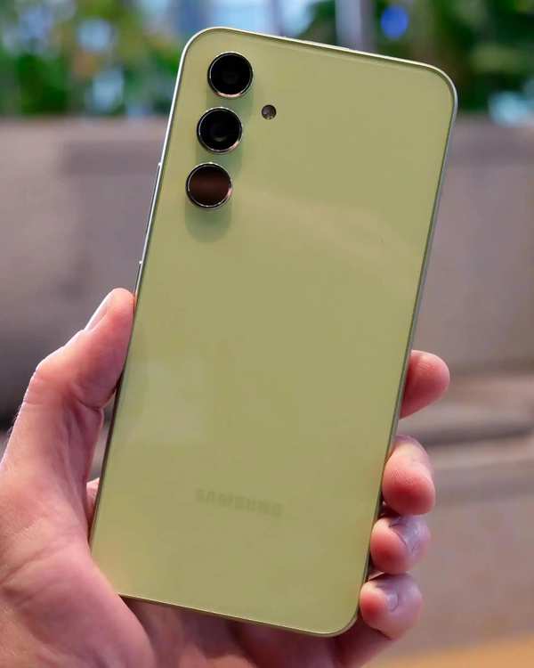 گوشی موبایل سامسونگ مدل Galaxy A54 5G دو سیم کارت ظرفیت 256 گیگابایت و رم 8 گیگابایت لیمویی - تصویر 4