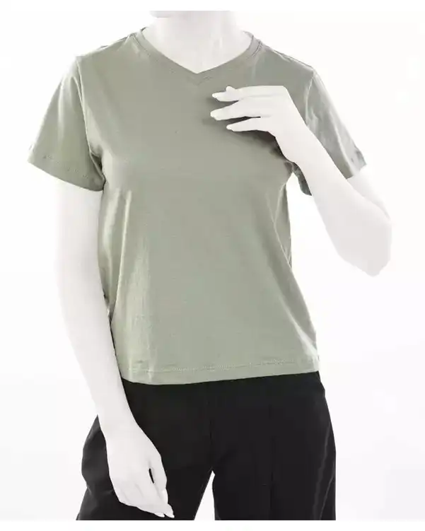 تی شرت زنانه یقه هفت سبز ریس Rees کد 1060036-02