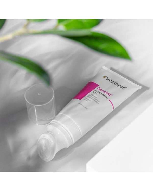 ژل شستشوی صورت ویتالیر مدل سنسی ویت مناسب پوست حساس 200ml - تصویر 7