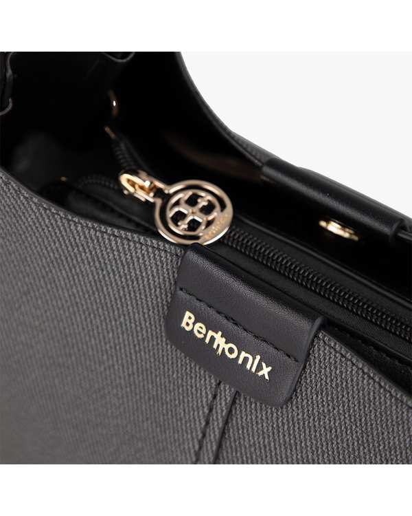 کیف دوشی زنانه مشکی برتونیکس Berttonix کد R-0153 - تصویر 4