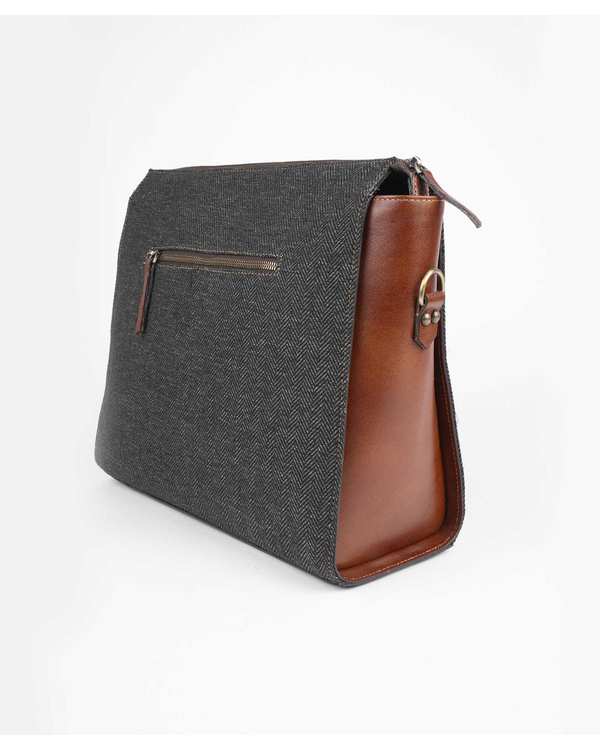 کیف چرم زنانه دوشی مشکی قهوه ای صاد Saad مدل AA2802 - تصویر 2